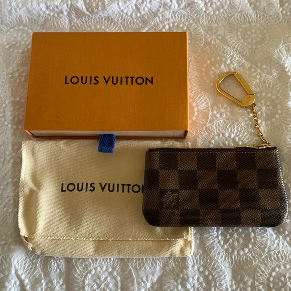 Louis Vuitton Handbags - Louis Vuitton Damier Ebene Pattern Coated Canvas Zippy Coin Purse EUC unisex box